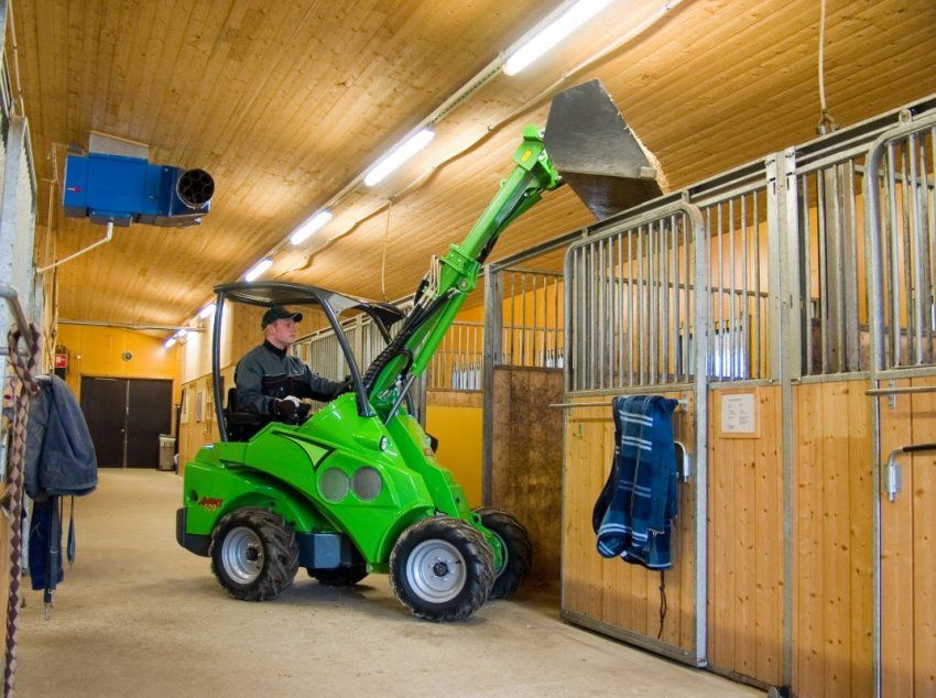 500 horsestables