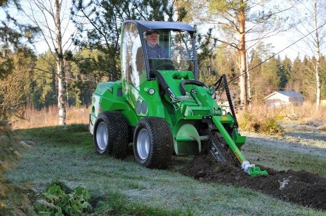700 trencher 1