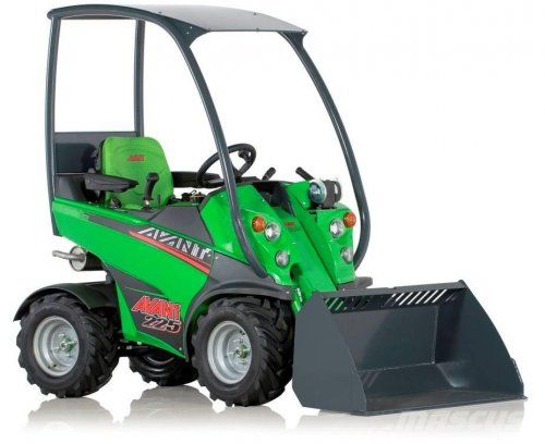 MINICARGADORA ARTICULADA, 4x4, 590/620 Kg.
         